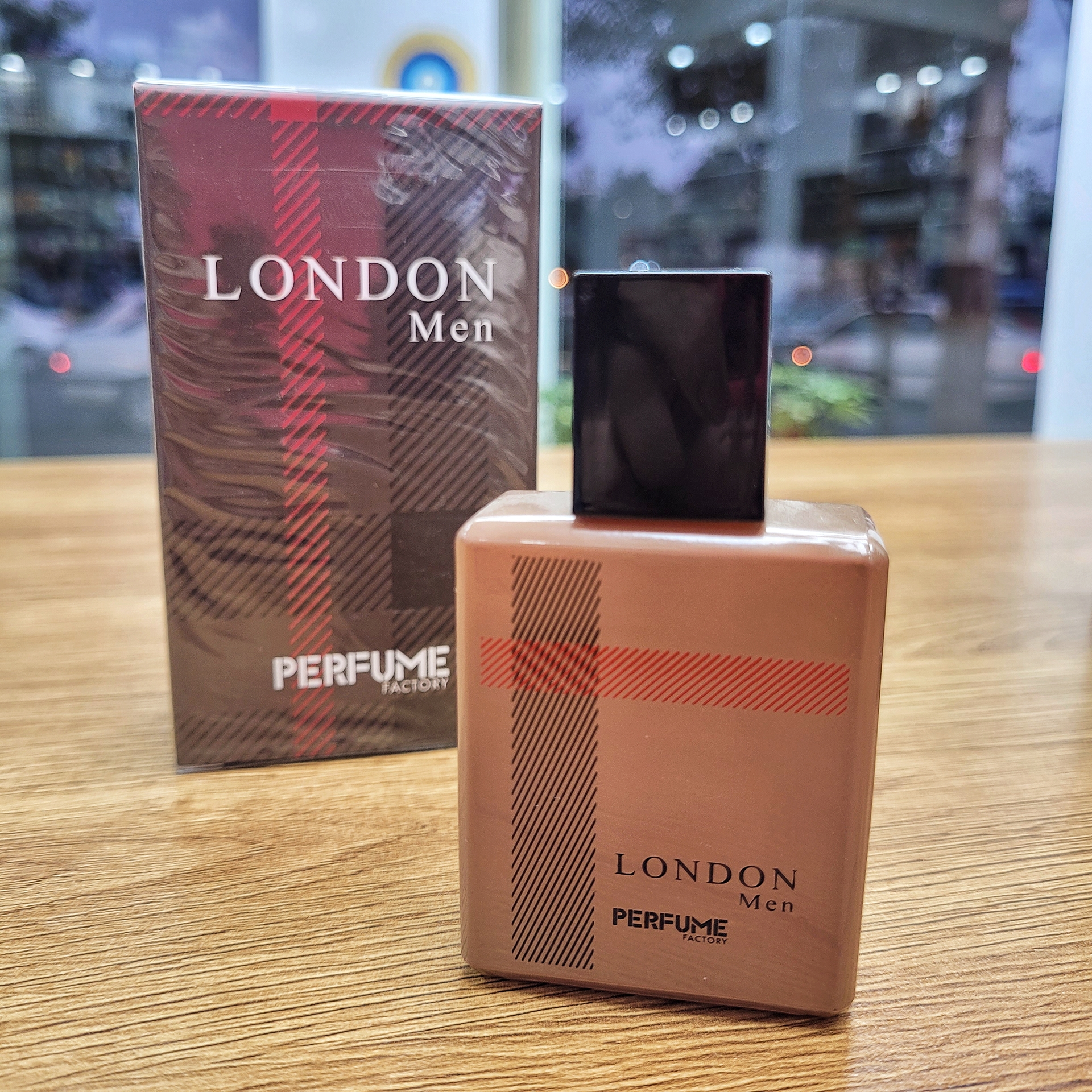 ادکلن مینیاتوری LONDON
